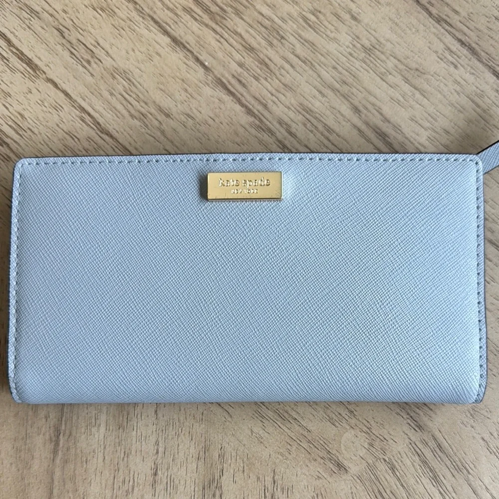 Kate Spade Gray Wallet